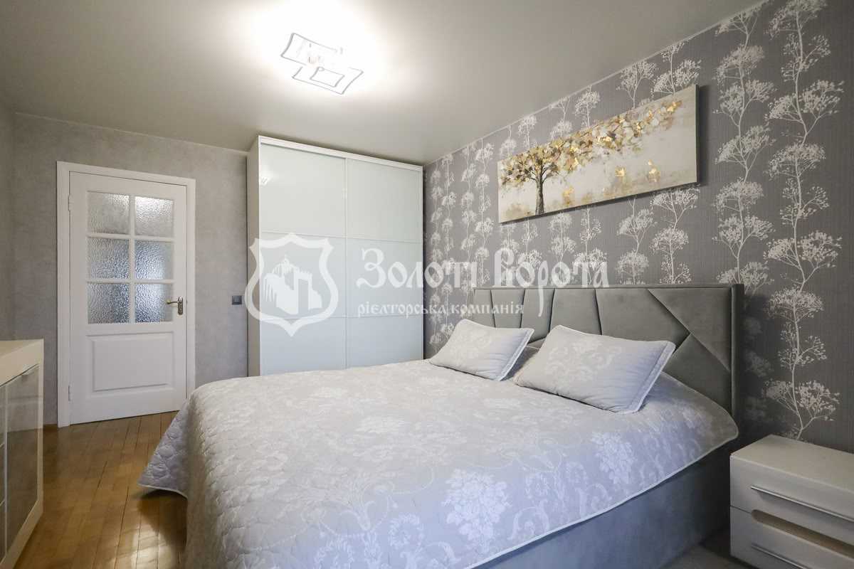 Продажа 3-комнатной квартиры 96.4 м², Михаила Донца ул., Драгоманова, 44а