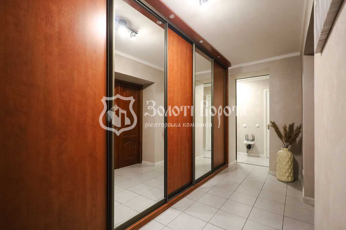 Продажа 3-комнатной квартиры 96.4 м², Михаила Донца ул., Драгоманова, 44а