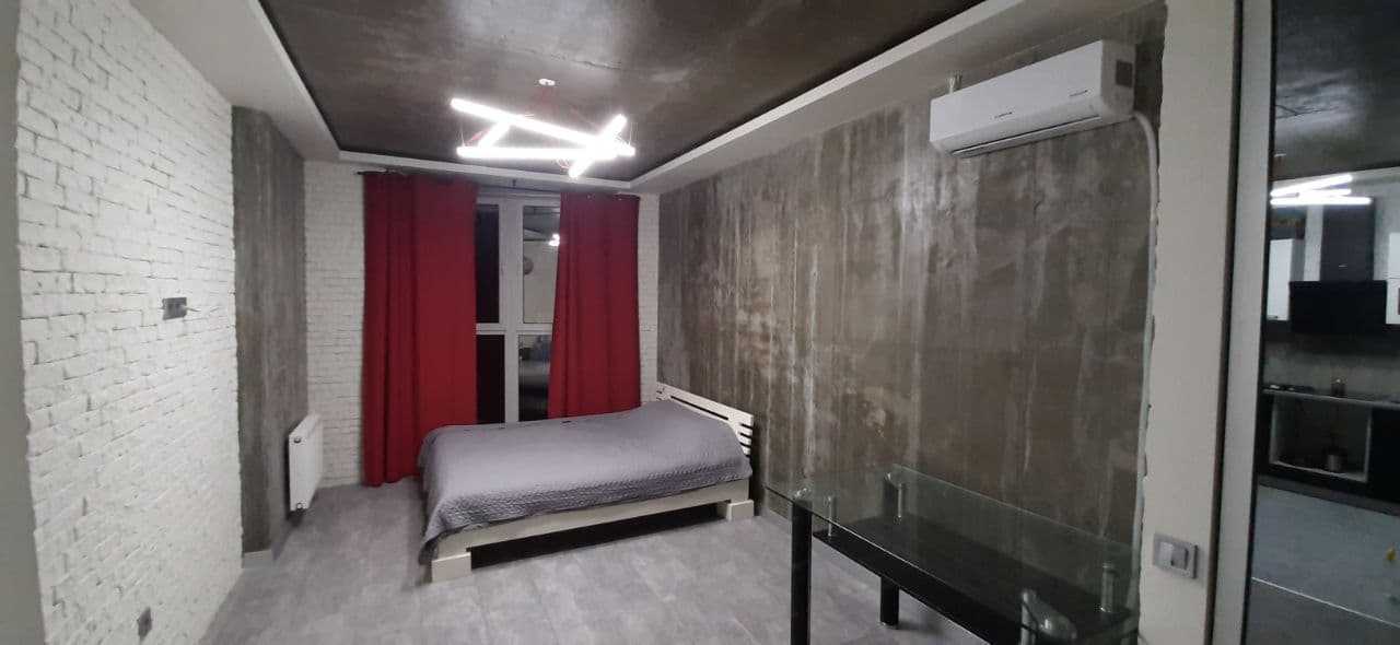 Продажа 1-комнатной квартиры 45 м², Михаила Котельникова ул., Драгоманова, 2а