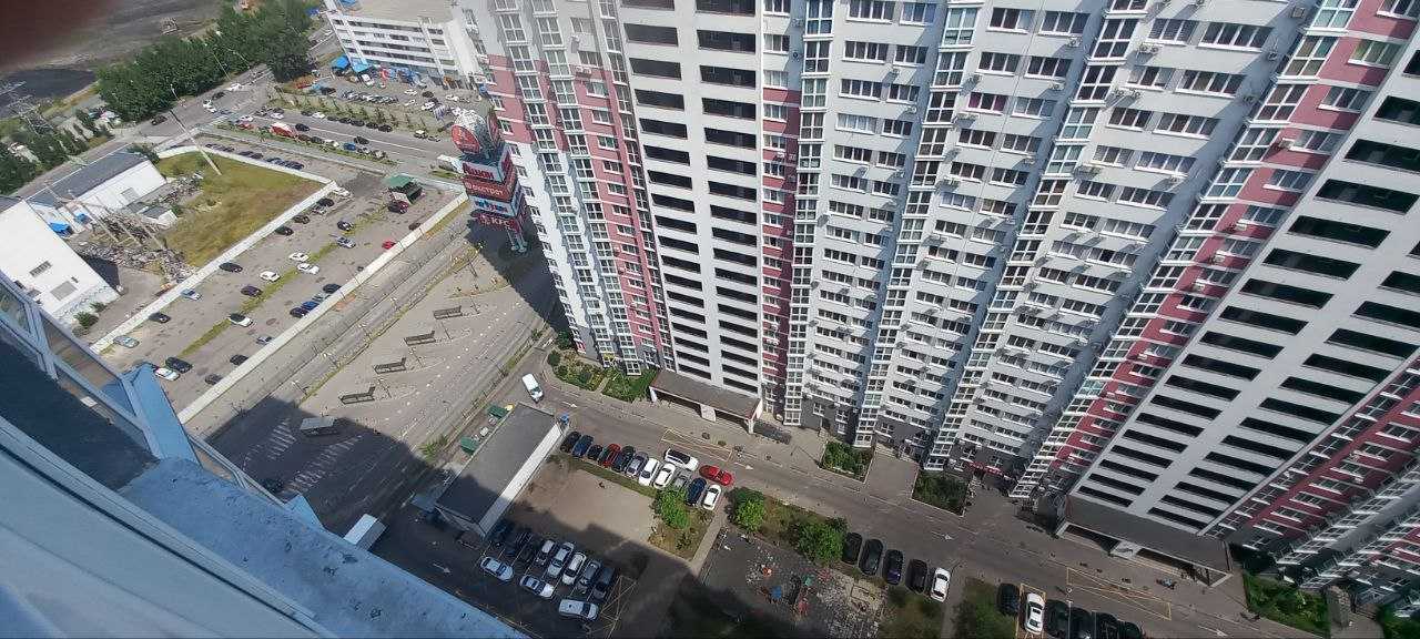 Продажа 1-комнатной квартиры 45 м², Михаила Котельникова ул., Драгоманова, 2а