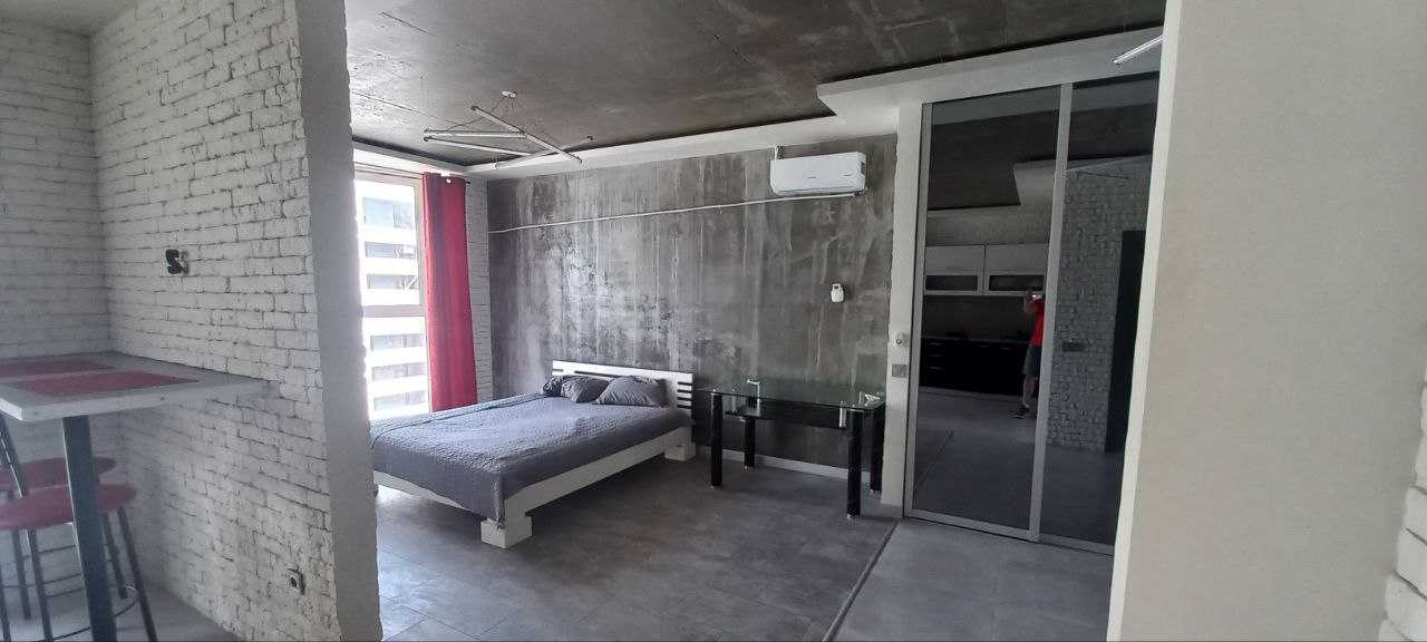 Продажа 1-комнатной квартиры 45 м², Михаила Котельникова ул., Драгоманова, 2а