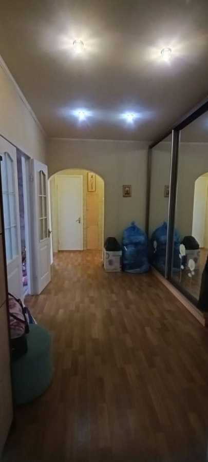 Оренда 3-кімнатної квартири 75 м², Скворцова вул., 2