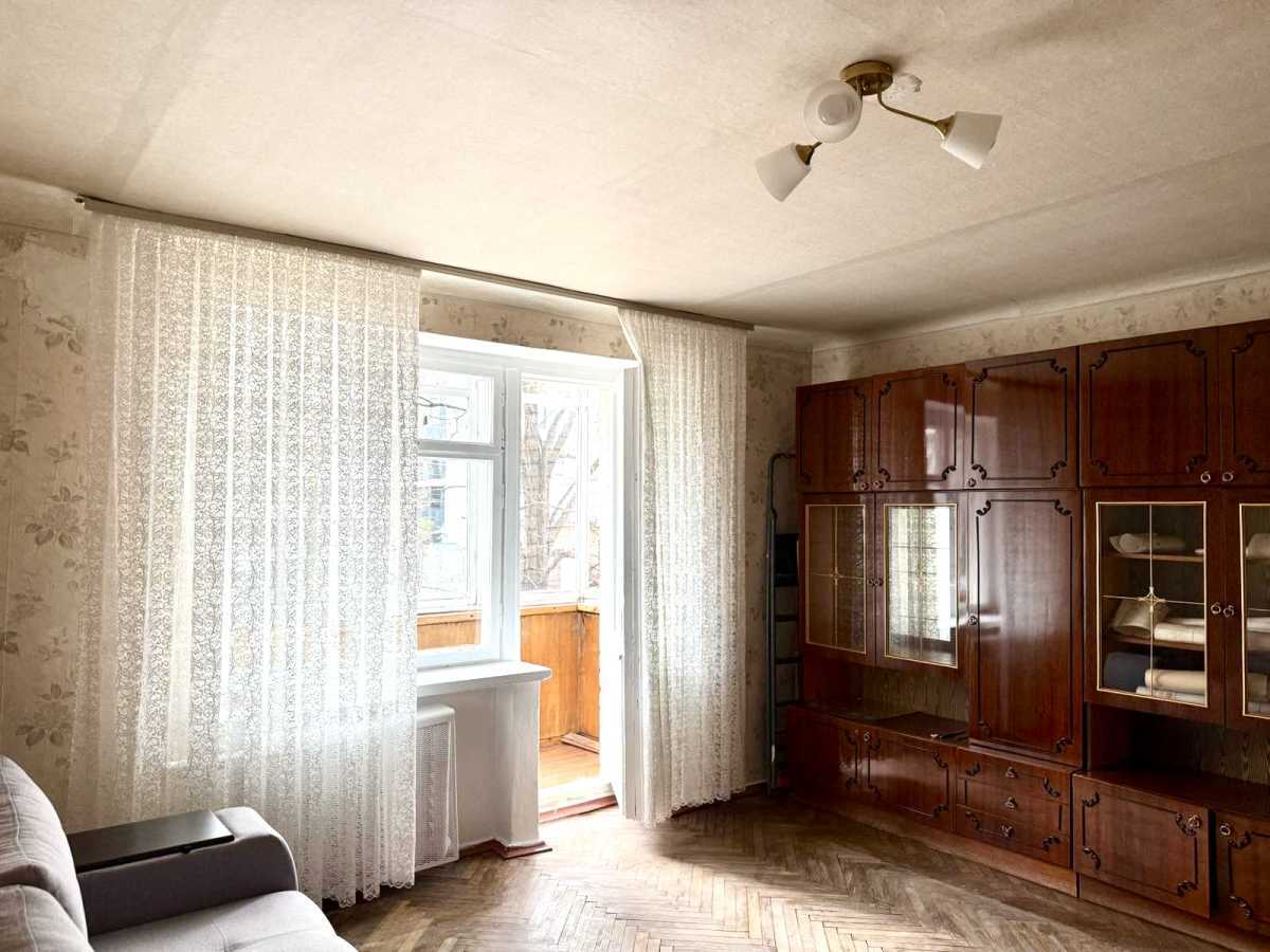 Аренда 1-комнатной квартиры 40 м², Феодосийская ул., 4