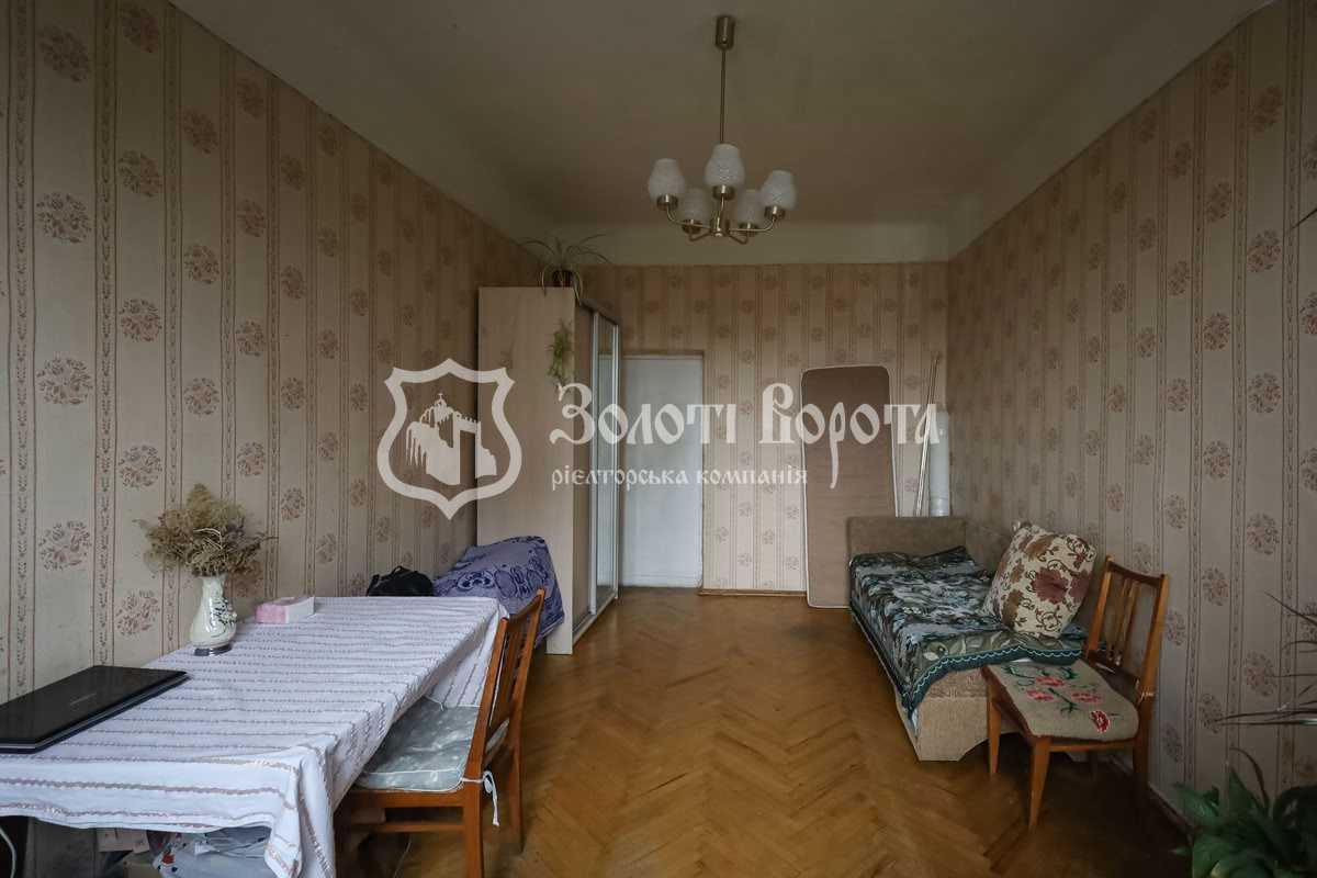 Продаж 2-кімнатної квартири 54.7 м², Вишгородська вул., 33