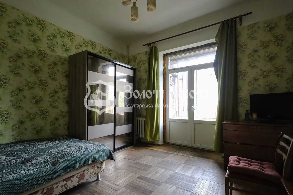 Продаж 2-кімнатної квартири 54.7 м², Вишгородська вул., 33