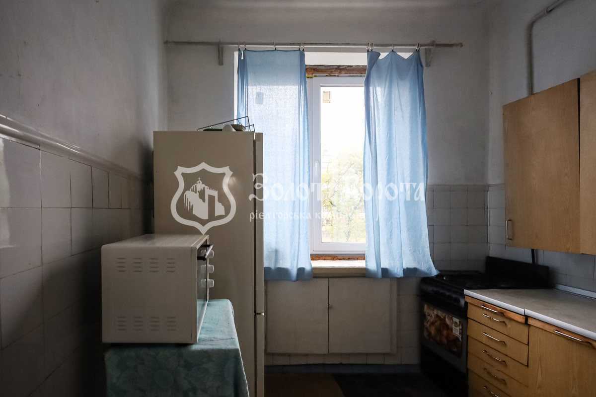 Продаж 2-кімнатної квартири 54.7 м², Вишгородська вул., 33