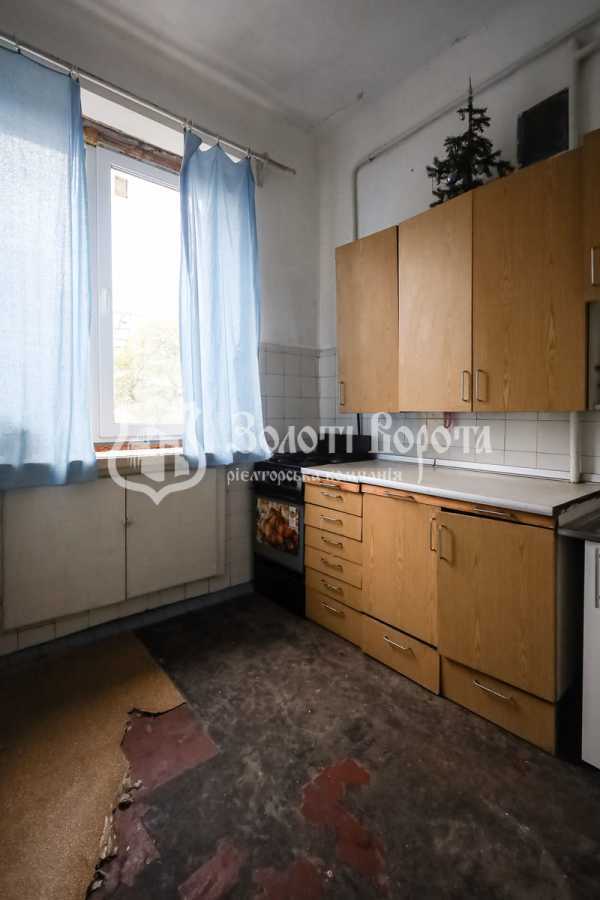 Продаж 2-кімнатної квартири 54.7 м², Вишгородська вул., 33