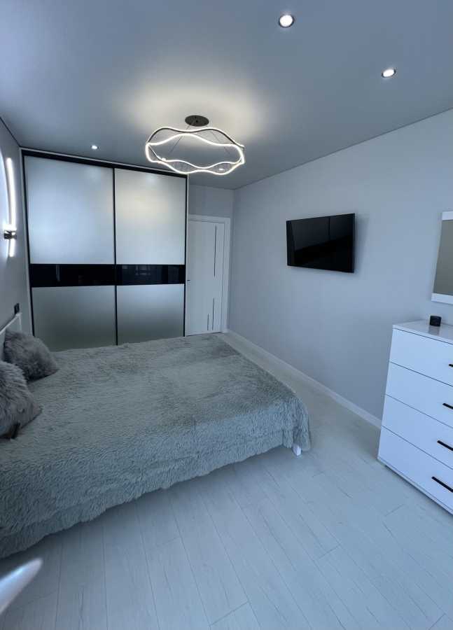 Продажа 1-комнатной квартиры 52 м², Зеленая ул.