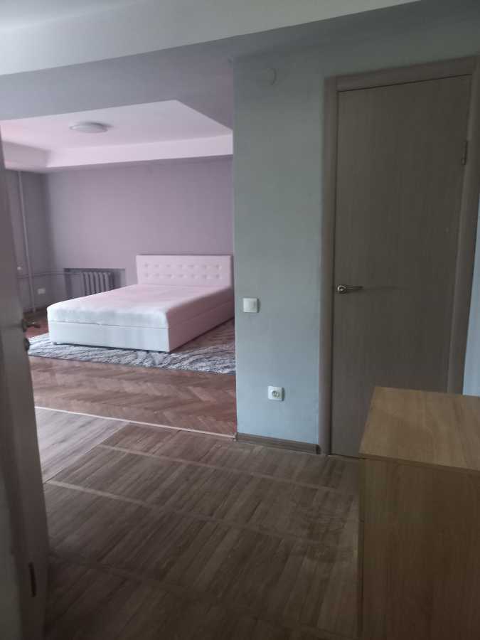 Продажа 1-комнатной квартиры 36 м², Русановский бул., 10