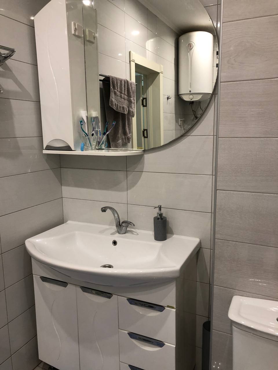 Аренда 3-комнатной квартиры 103 м², Василия Симоненко ул., 5А