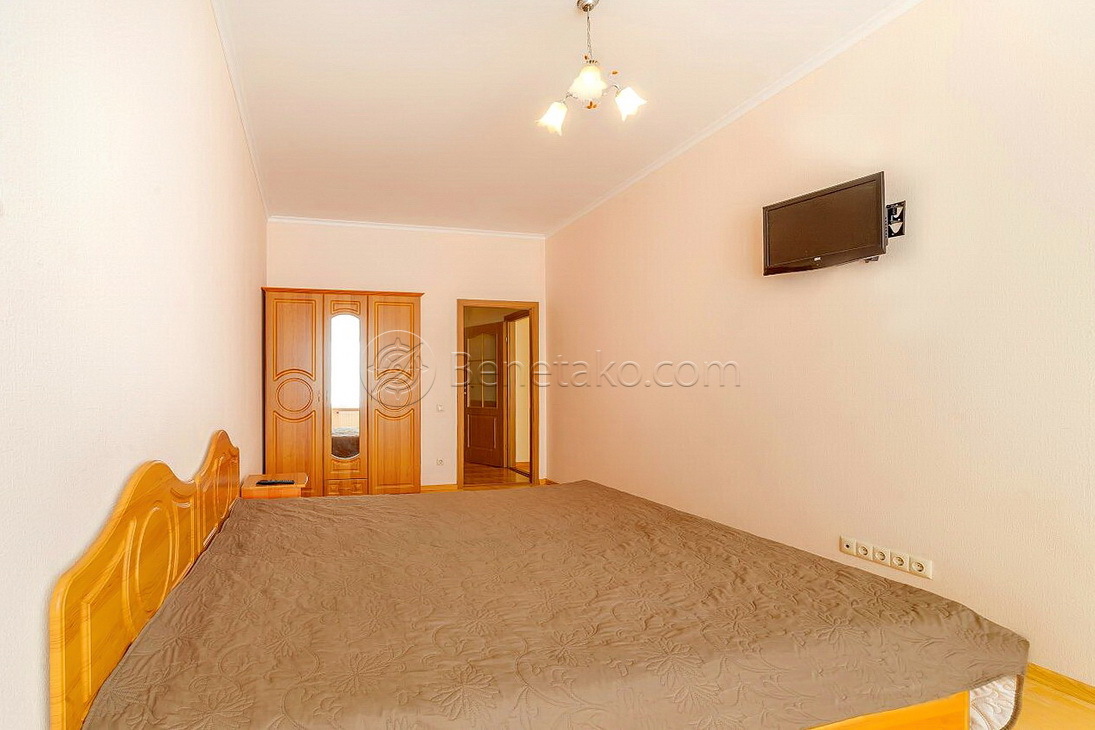 Оренда 3-кімнатної квартири 90 м², Генуэзская вул., 5