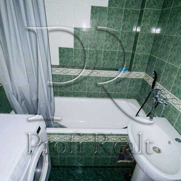 Продажа 2-комнатной квартиры 56 м², Харьковское шоссе, 56