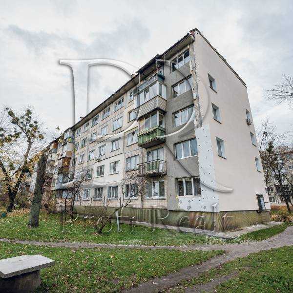 Продажа 2-комнатной квартиры 46 м², Петра Запорожца ул., 12