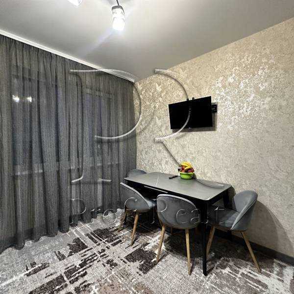 Продажа 2-комнатной квартиры 79 м², Харьковское шоссе, 190