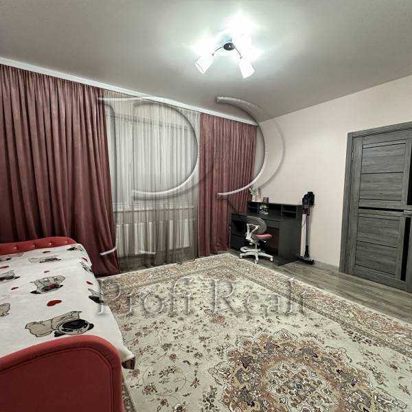 Продажа 2-комнатной квартиры 79 м², Харьковское шоссе, 190