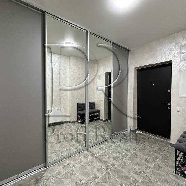 Продажа 2-комнатной квартиры 79 м², Харьковское шоссе, 190