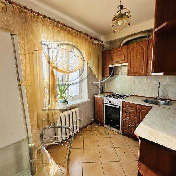 Продажа 1-комнатной квартиры 31 м², Семьи Сосниных ул., 8