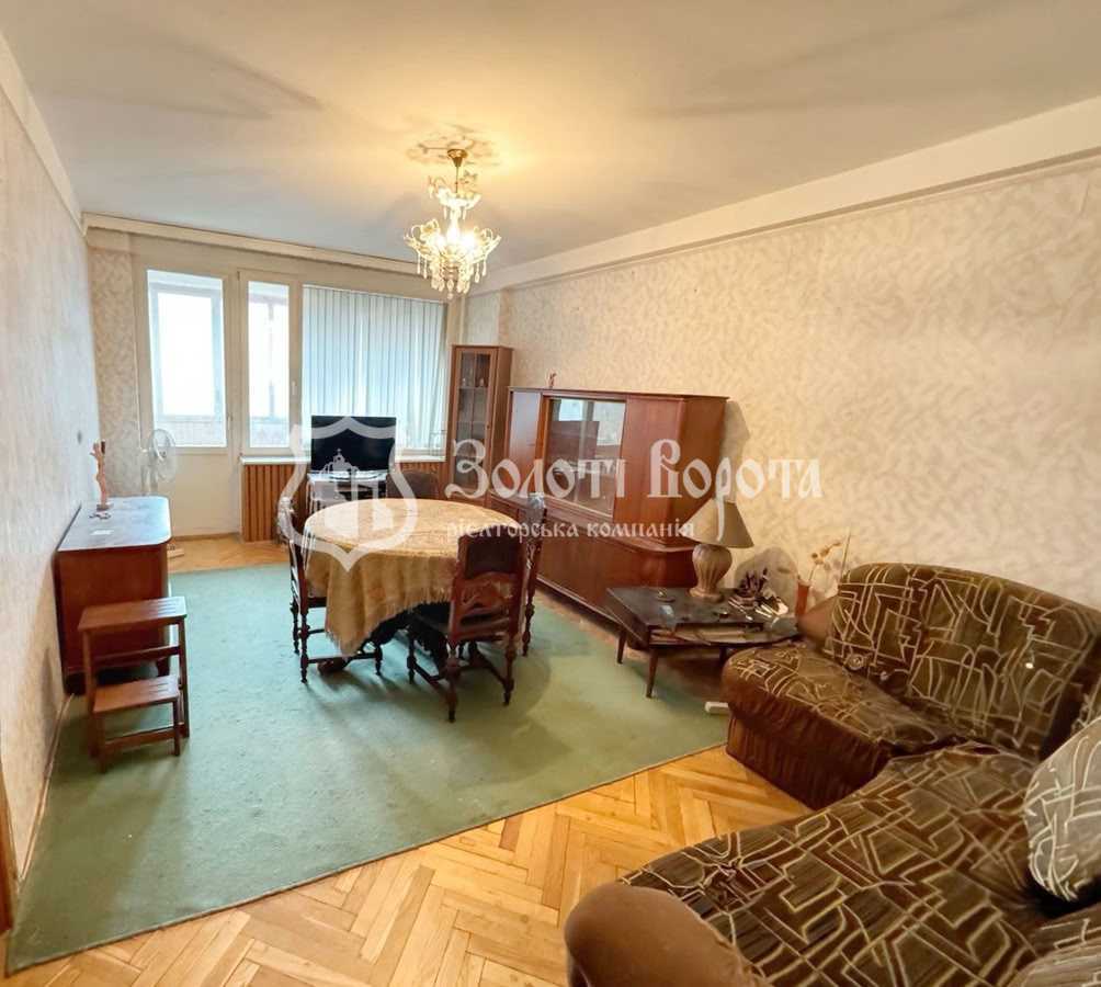 Продаж 4-кімнатної квартири 103 м², Богдана Хмельницького вул., 39