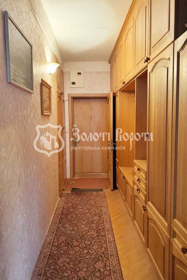 Продаж 4-кімнатної квартири 103 м², Богдана Хмельницького вул., 39
