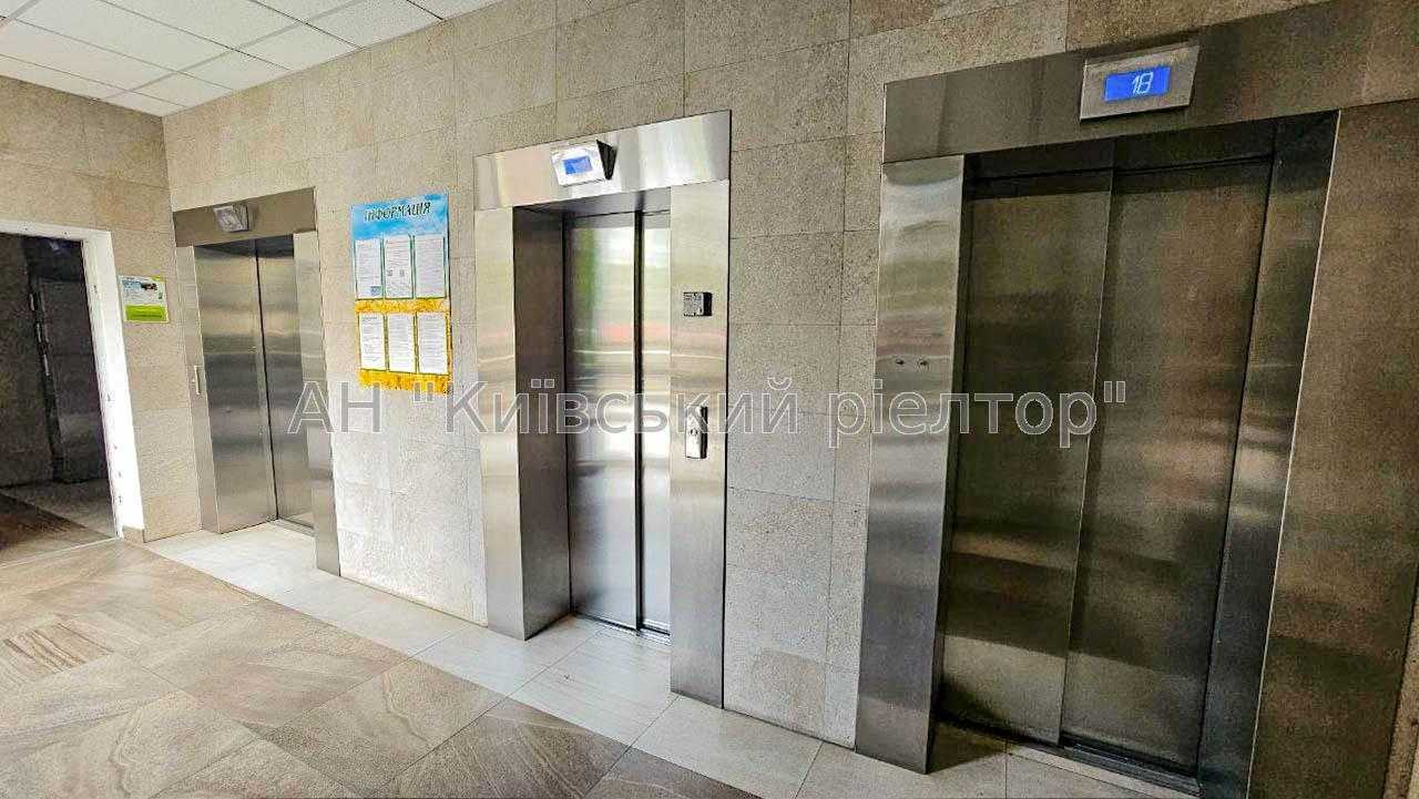 Продажа 3-комнатной квартиры 106.9 м², Голосеевский просп., 95А