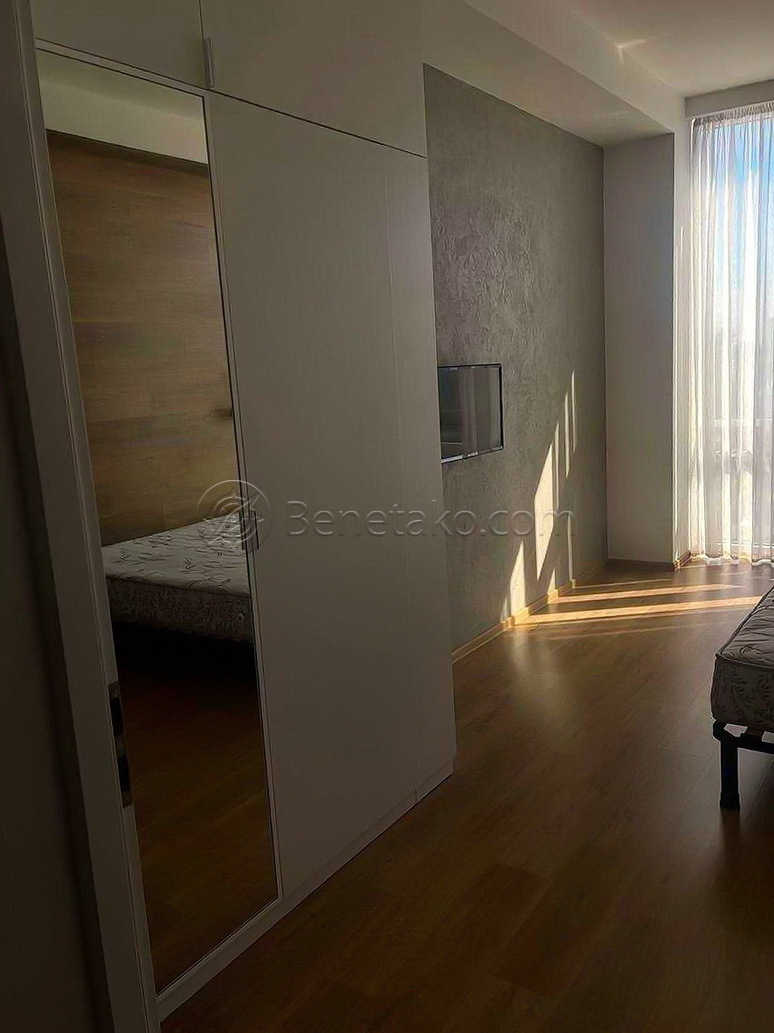 Оренда 3-кімнатної квартири 72 м², Велика Арнаутська вул., 26