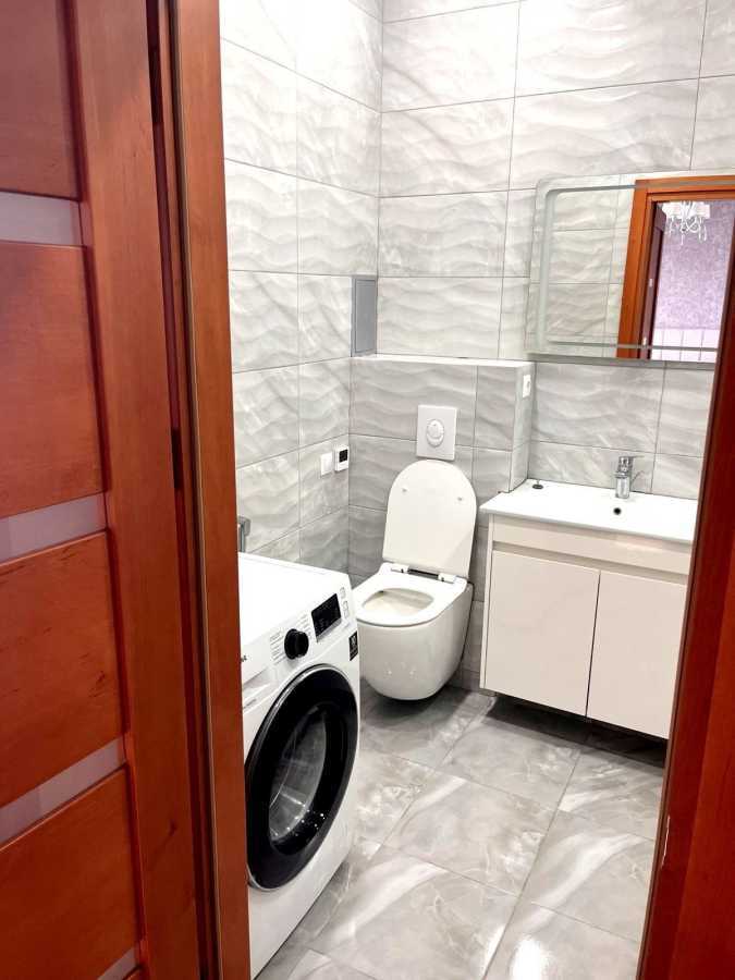 Оренда 1-кімнатної квартири 46 м², Каманіна вул., 16А/4