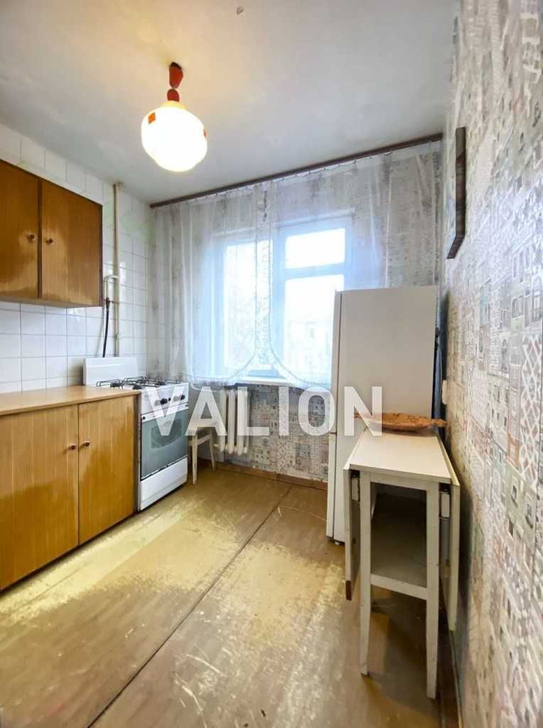 Продаж 2-кімнатної квартири 44 м², Метробудівська вул., 3