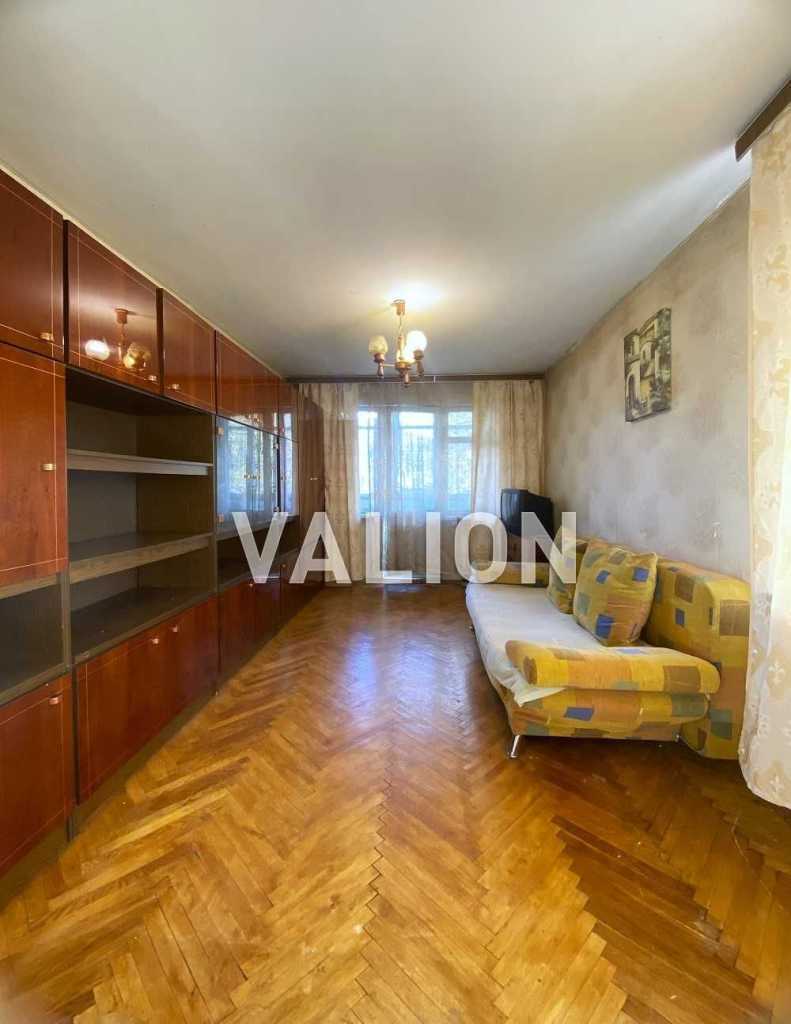 Продаж 2-кімнатної квартири 44 м², Метробудівська вул., 3
