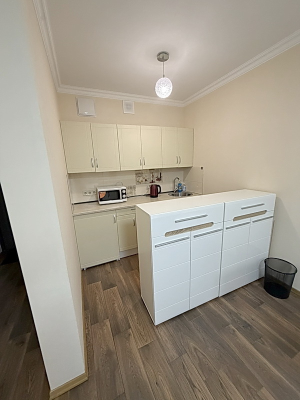 Оренда офісу 52 м², Золотоустівська вул., 34