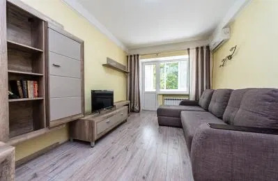 Продажа 2-комнатной квартиры 47 м², Неманская ул., 2