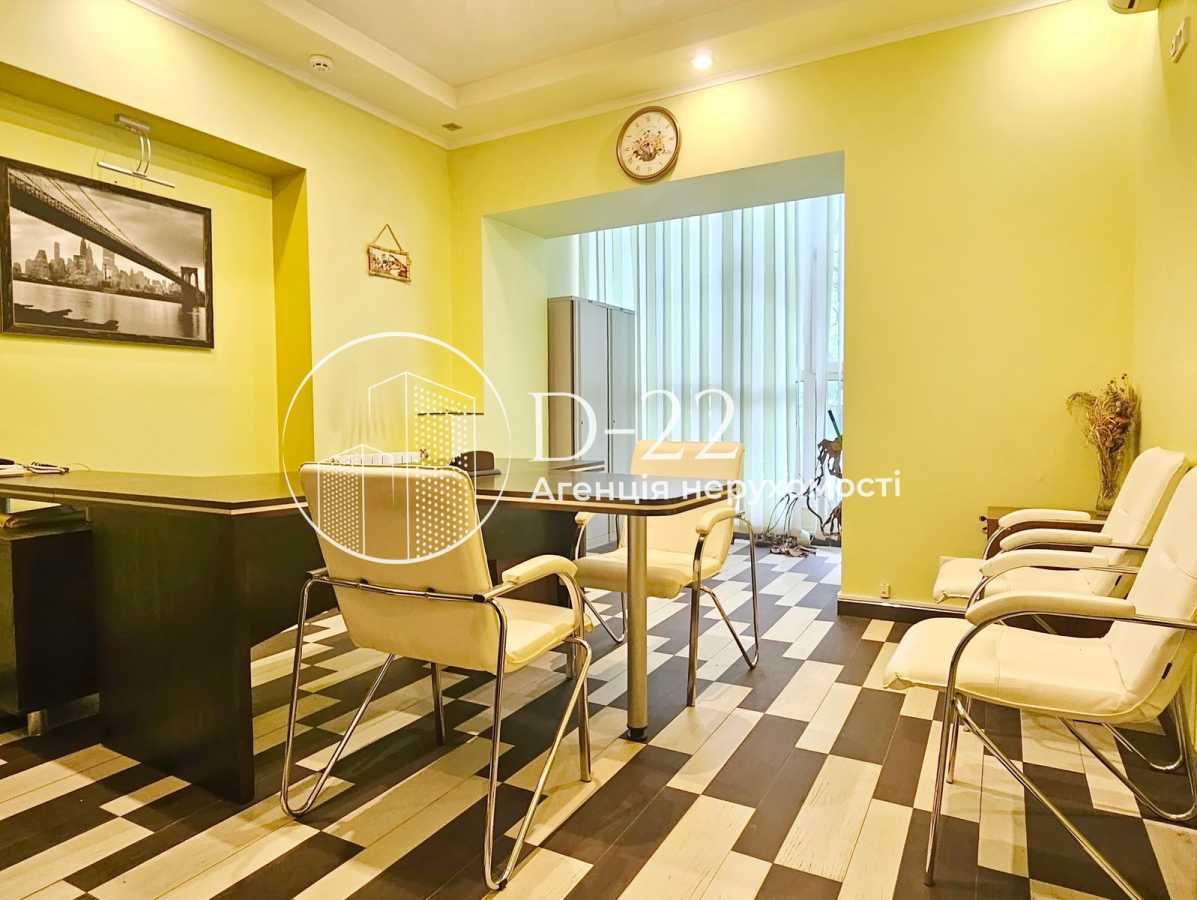 Оренда офісу 50 м², Богдана Хмельницького вул., 68