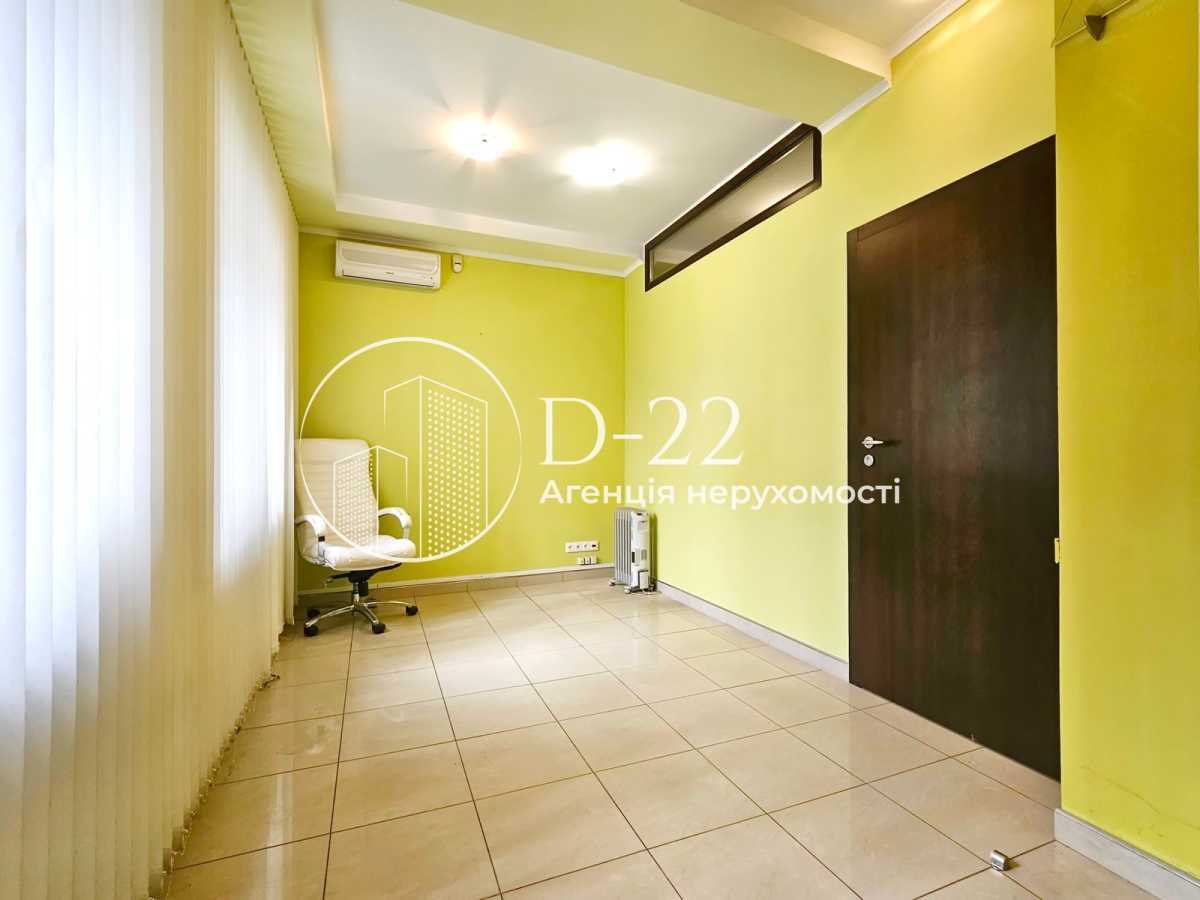 Оренда офісу 50 м², Богдана Хмельницького вул., 68