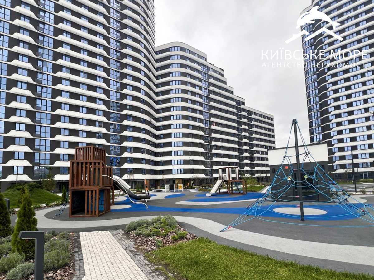 Продажа 3-комнатной квартиры 93 м², Воскресенская ул., 2А