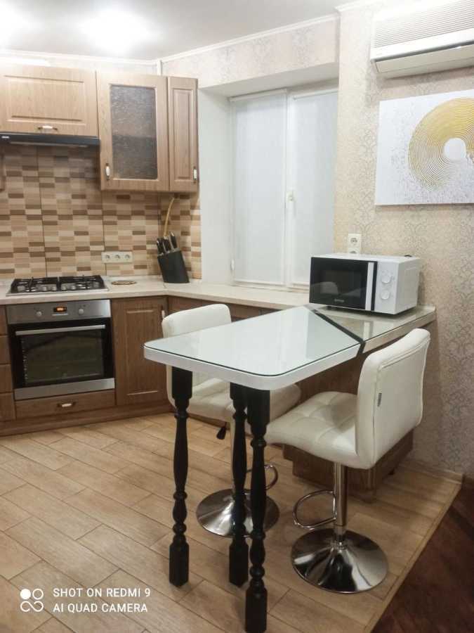 Аренда 2-комнатной квартиры 52 м², Искровская ул., 2