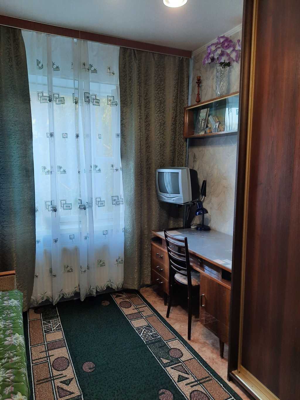 Оренда кімнати/частини квартири, Дмитра Луценко вул., 9