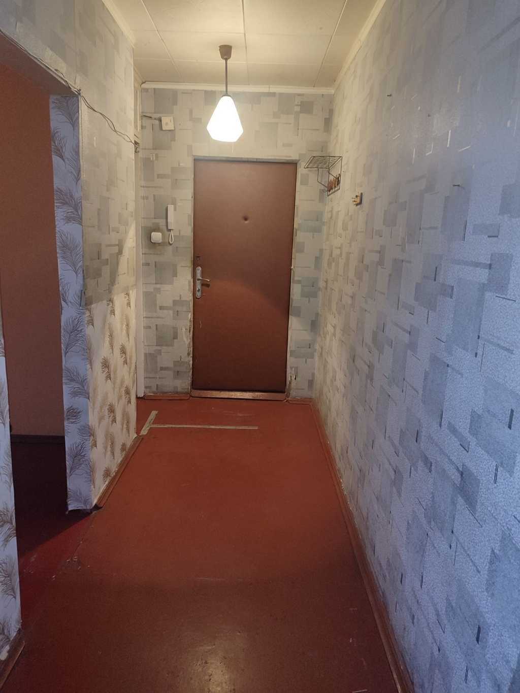 Продажа 3-комнатной квартиры 68.4 м², Рєпіна