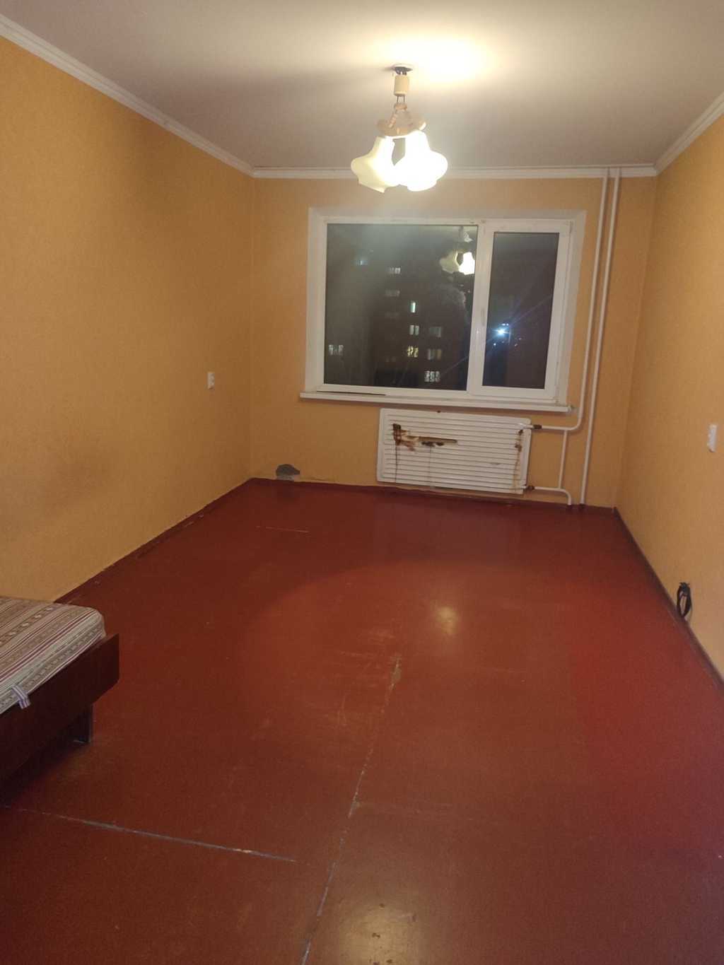 Продажа 3-комнатной квартиры 68.4 м², Рєпіна