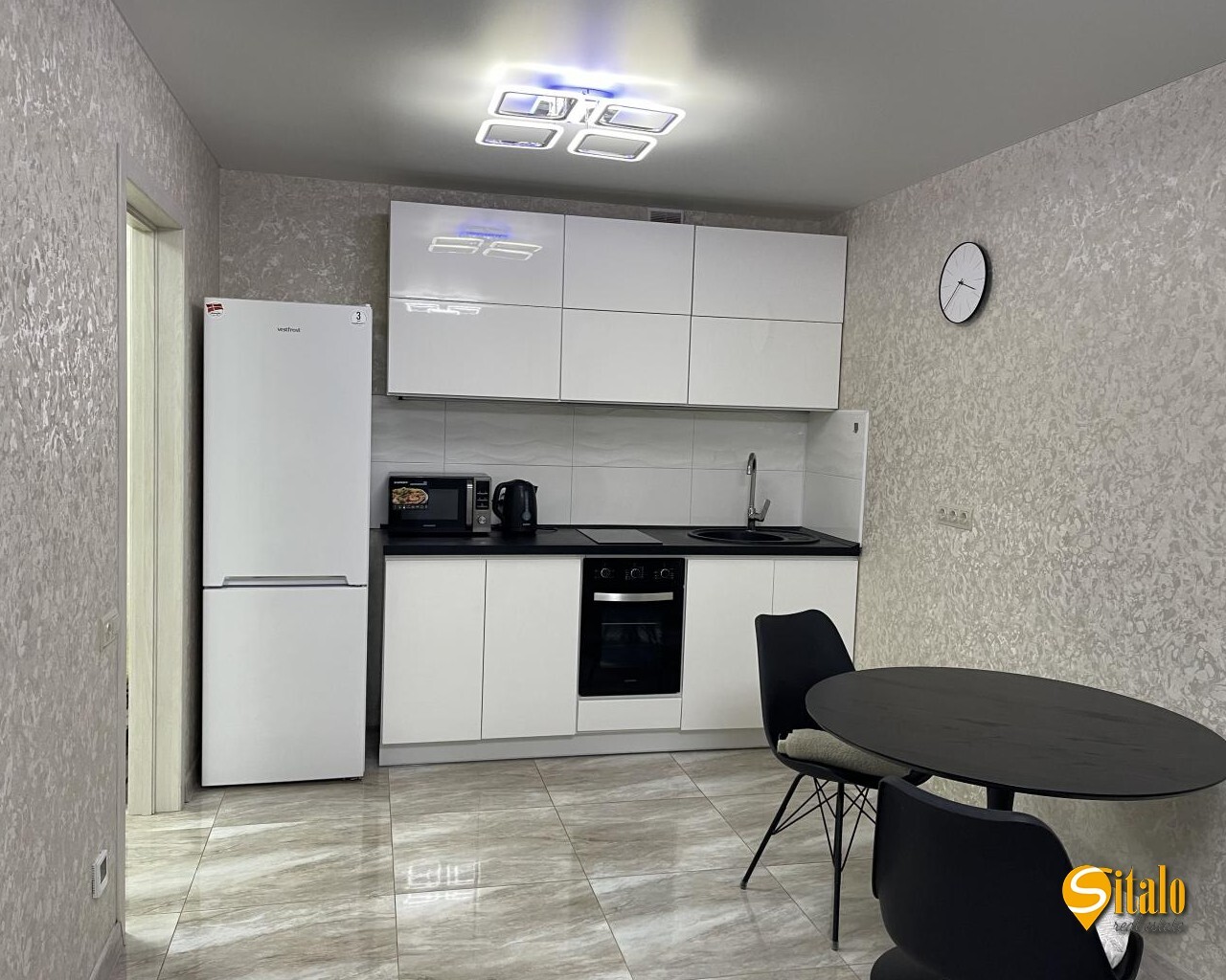 Продажа 1-комнатной квартиры 40 м², Полесская ул.