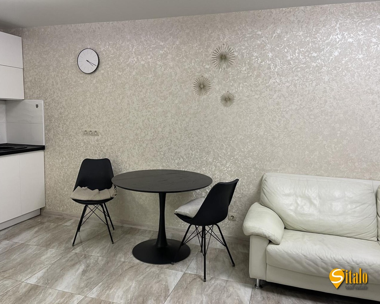 Продажа 1-комнатной квартиры 40 м², Полесская ул.