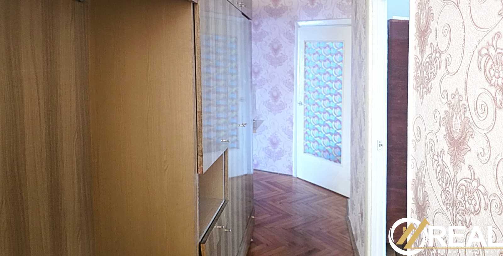 Продажа 3-комнатной квартиры 59.5 м², Возрождения просп., 8А