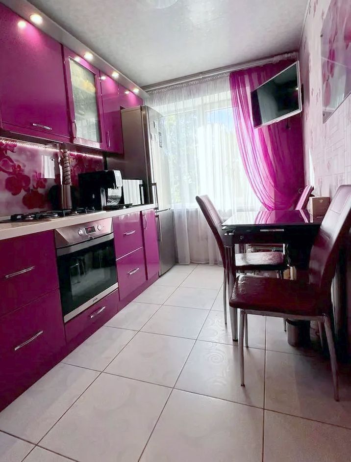 Продажа 3-комнатной квартиры 64 м², Слобожанский просп., 115