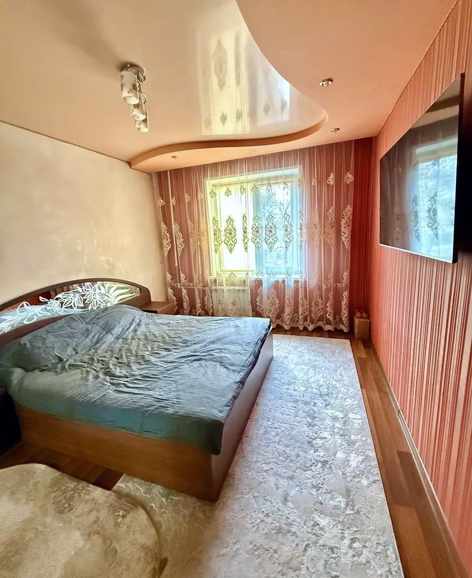 Продажа 3-комнатной квартиры 64 м², Слобожанский просп., 115