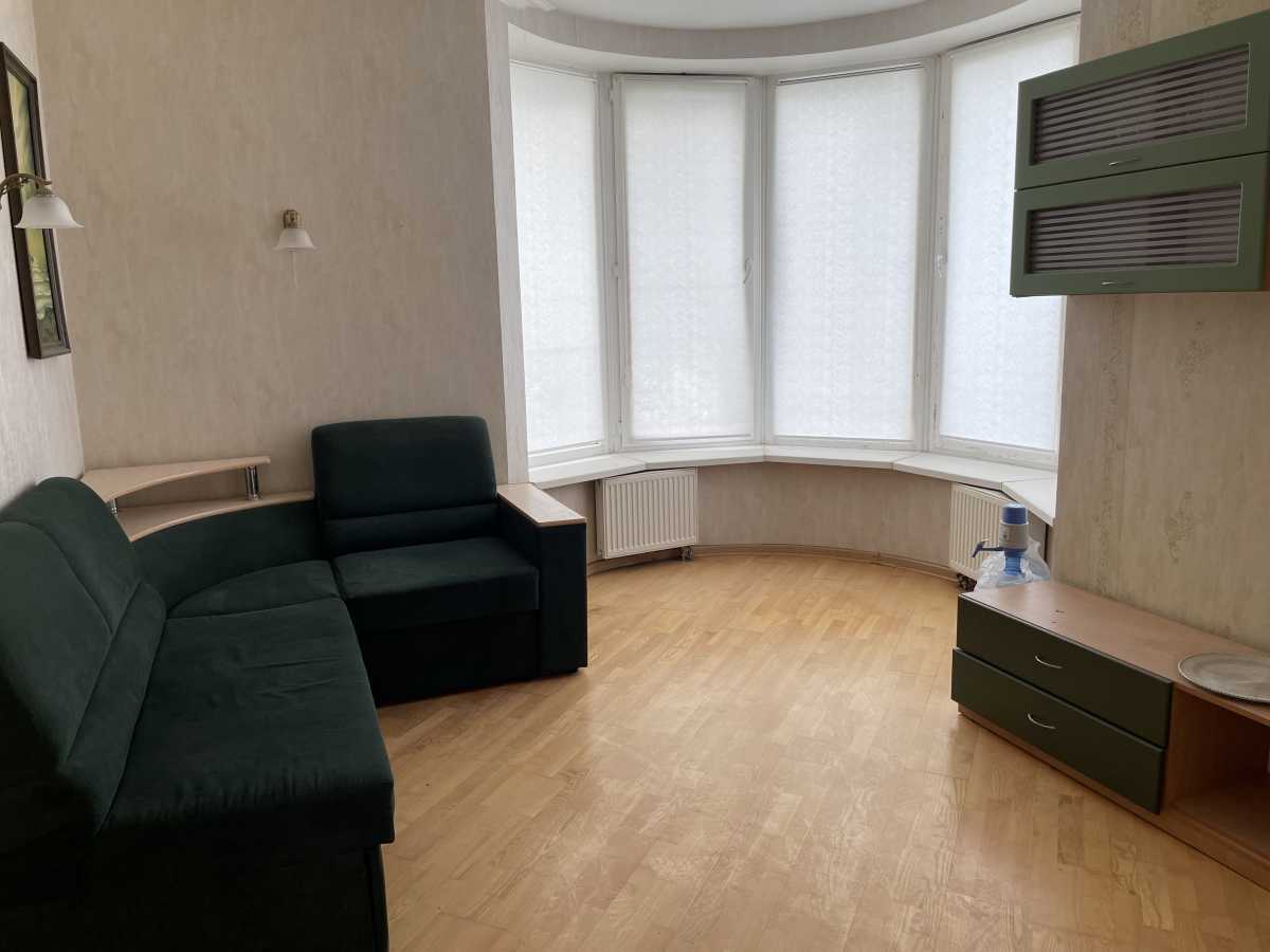 Аренда 2-комнатной квартиры 60 м², Днепровская наб., 26А