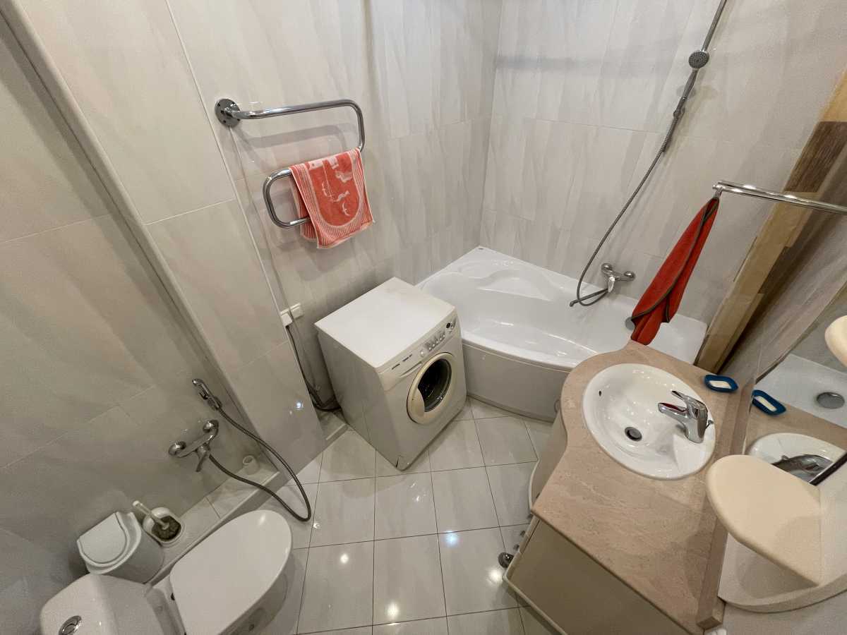 Аренда 2-комнатной квартиры 60 м², Днепровская наб., 26А