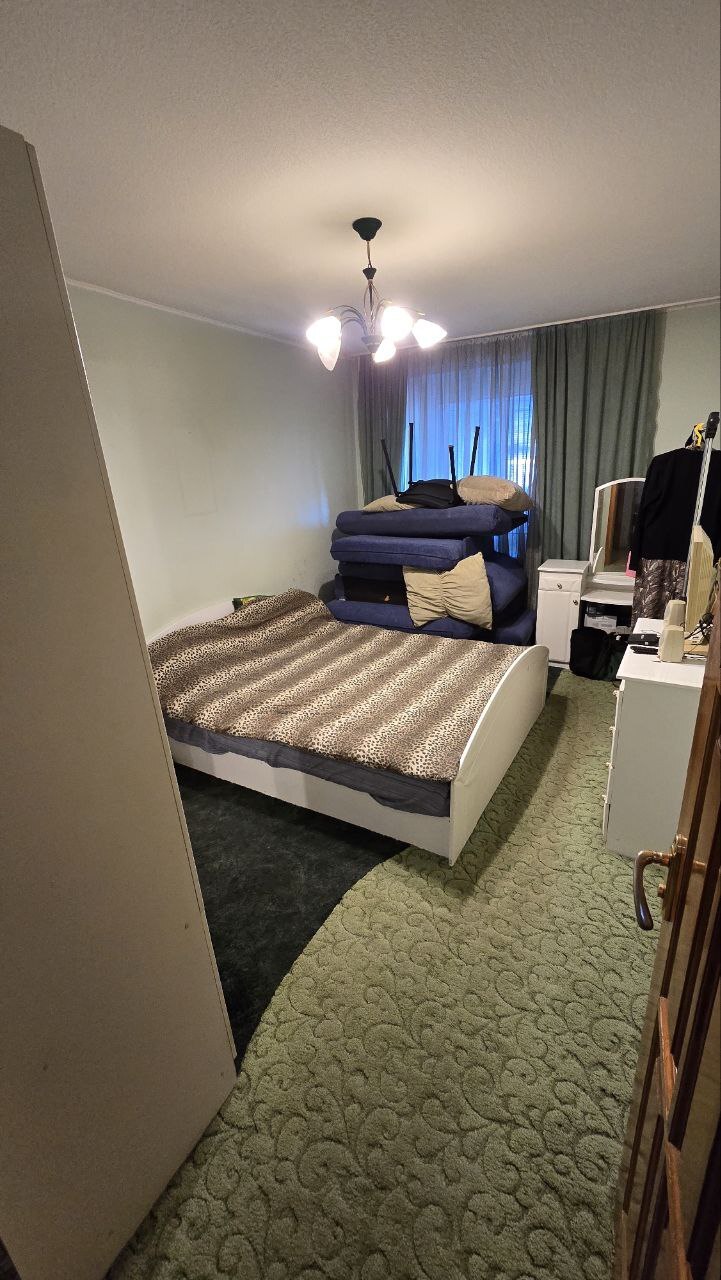 Продаж 3-кімнатної квартири 100 м², Дмитрія Кедрина вул.