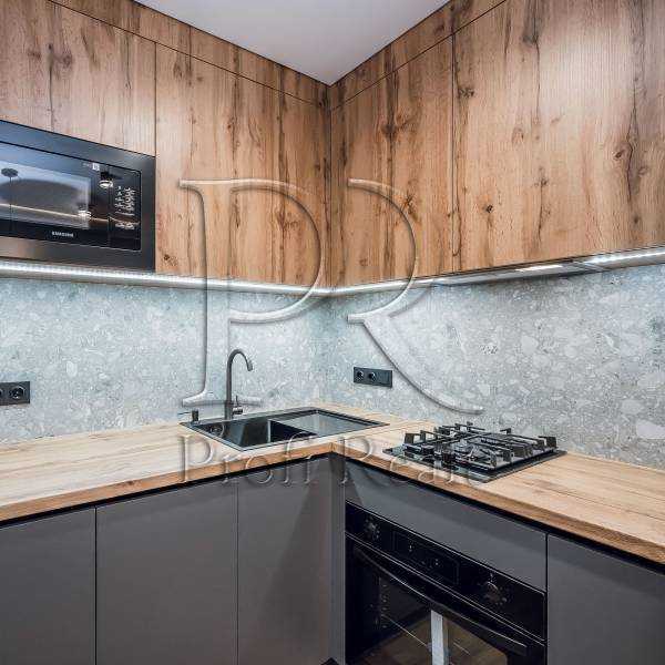 Продаж 1-кімнатної квартири 28 м², Володимира Сальського вул., 25