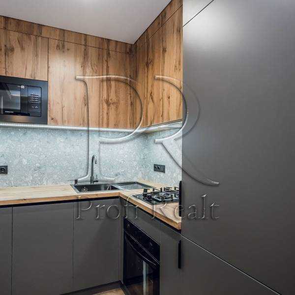 Продаж 1-кімнатної квартири 28 м², Володимира Сальського вул., 25