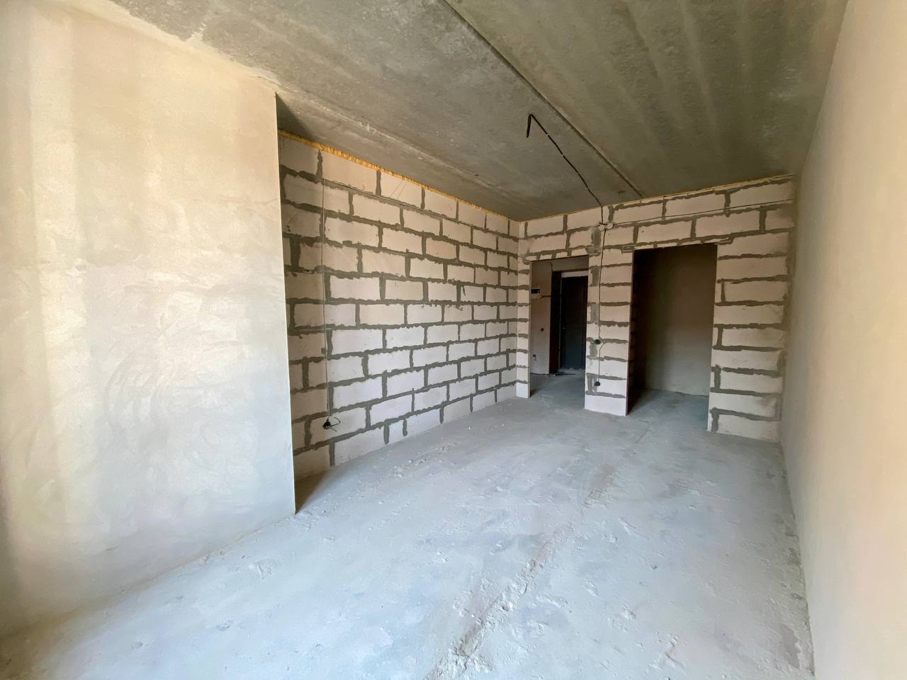 Продажа 1-комнатной квартиры 45.9 м², Довженко ул., 4