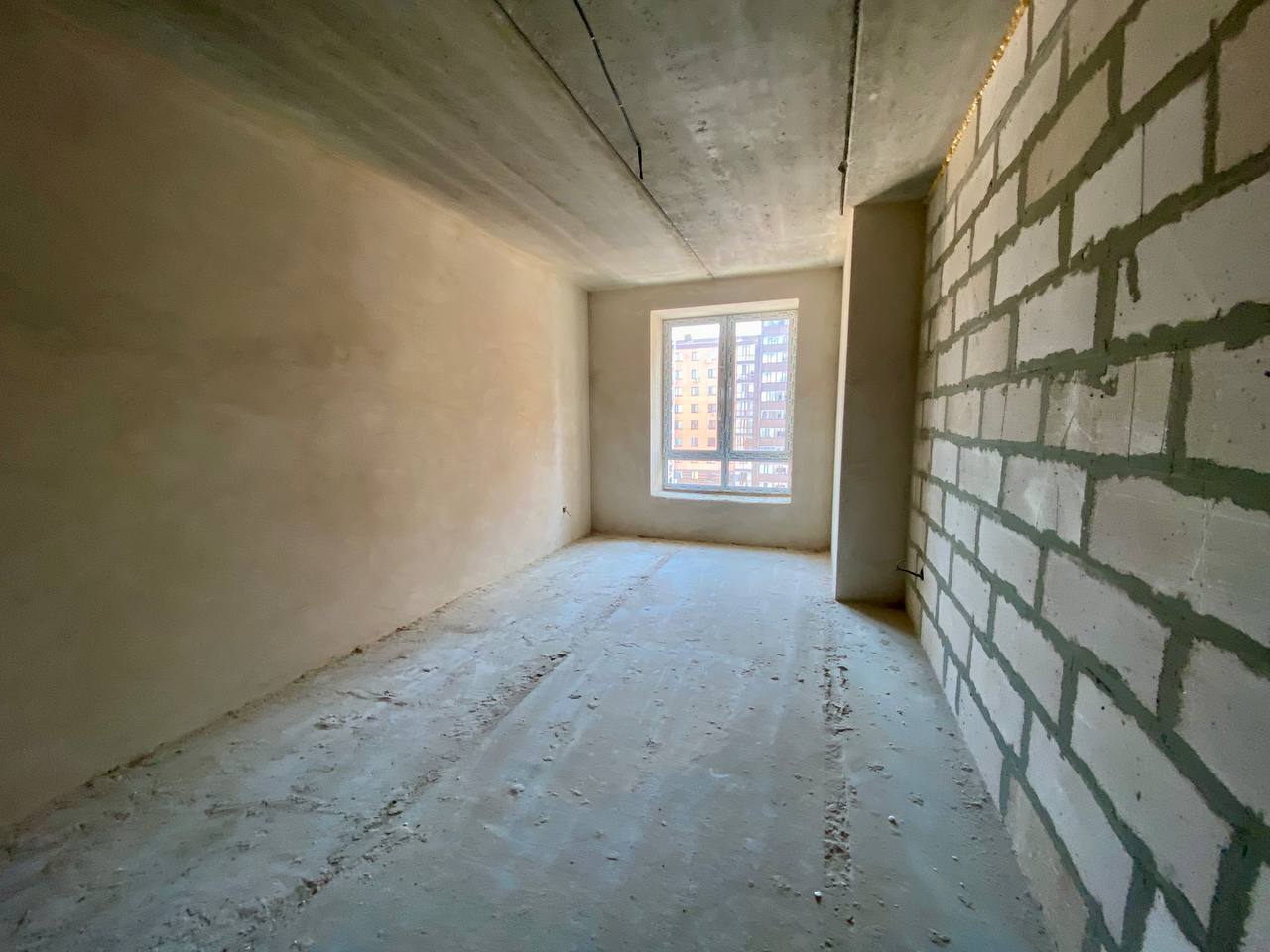 Продажа 1-комнатной квартиры 45.9 м², Довженко ул., 4