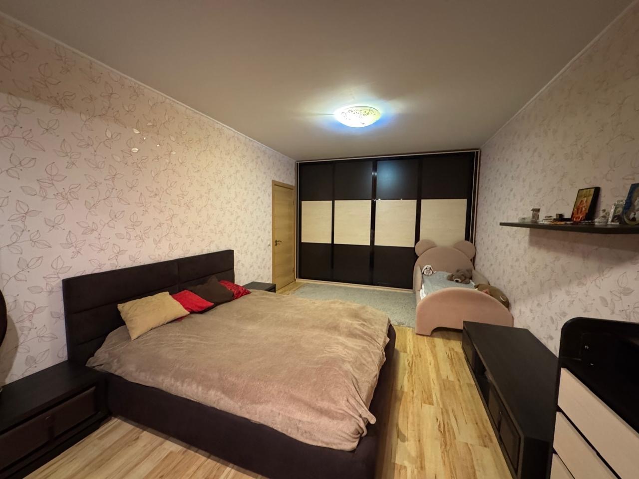 Продаж 2-кімнатної квартири 73 м², Маршала Тимошенка вул., 15Г